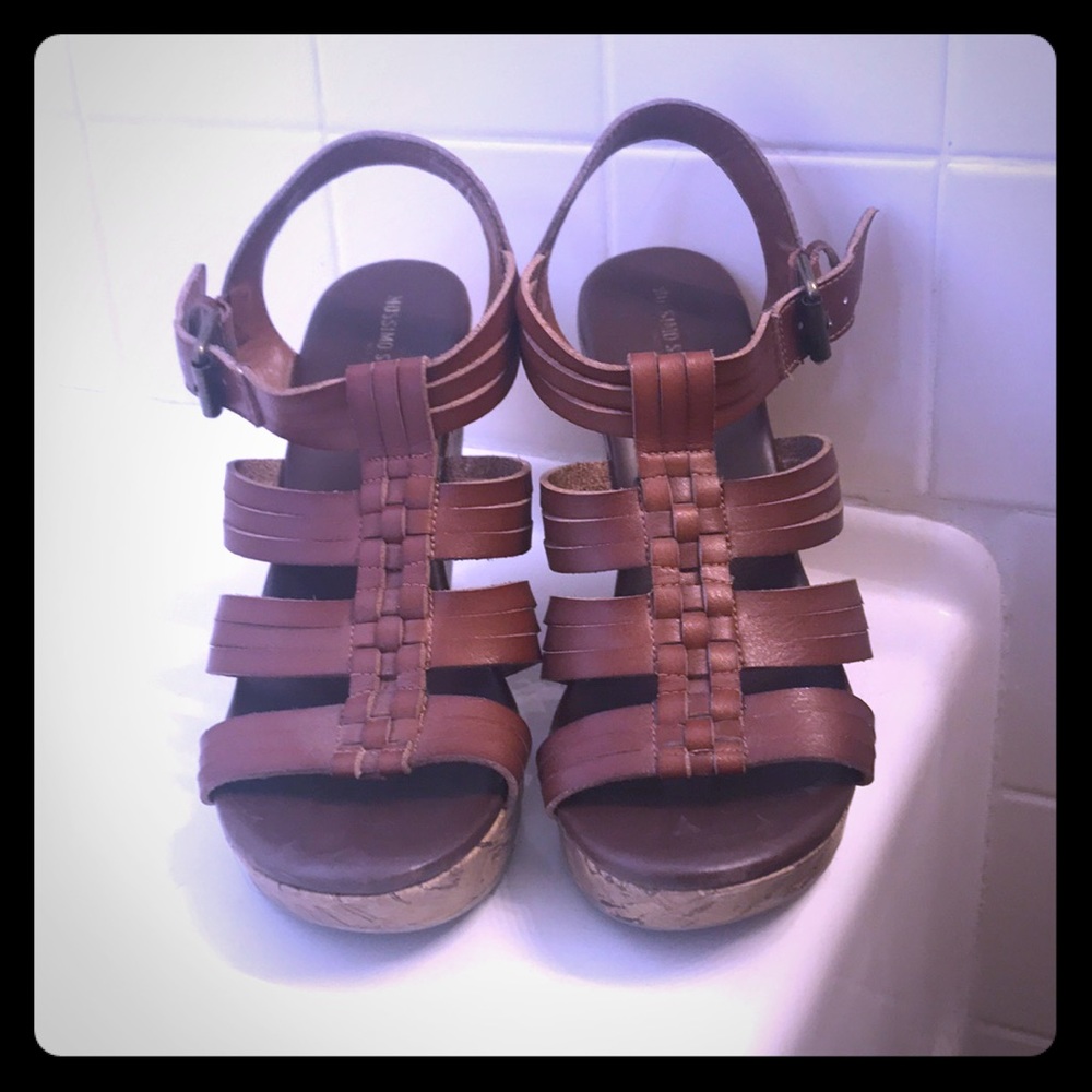 Mossimo Brown Leather Wedges